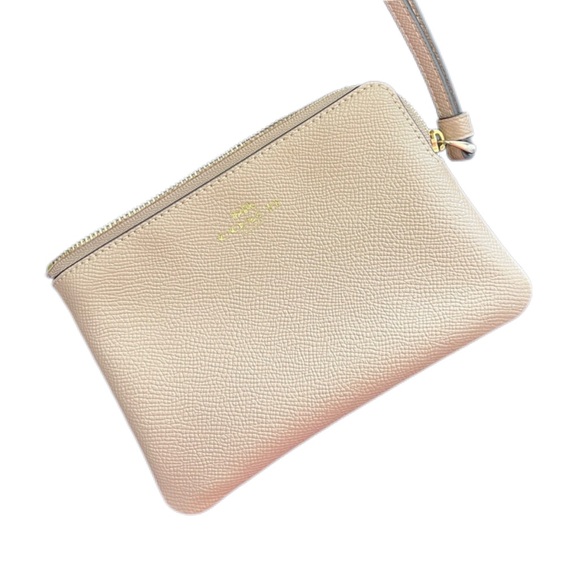 COACH wristlet purse. Like new, never used. 58032-IMTAU. Taupe with gold logo. - Picture 1 of 8